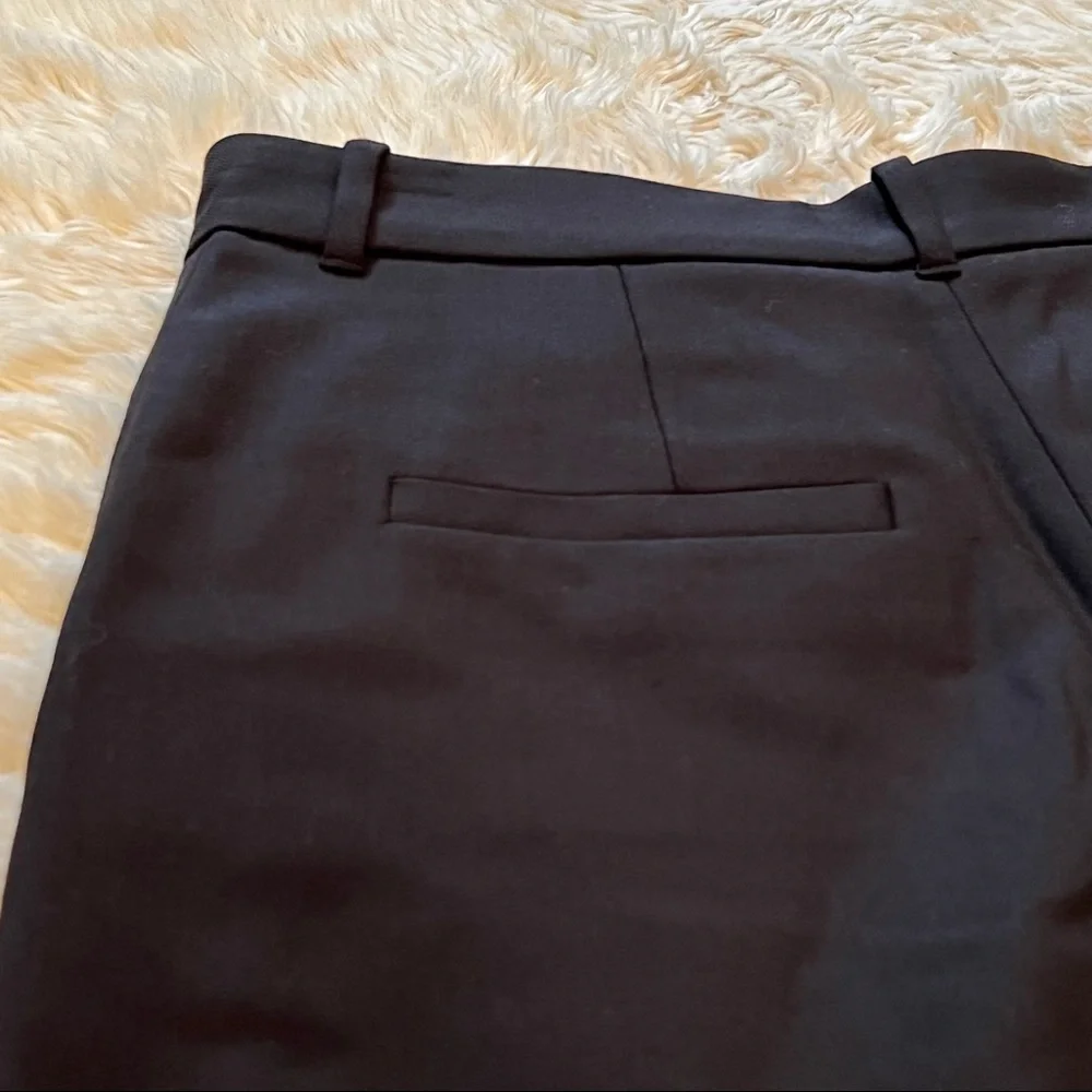 & Other Stories Black Women's Shorts - Picture 6 of 9